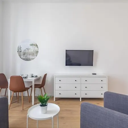 - Cute And Comfy Budapest