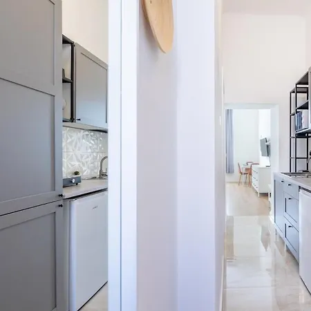 - Cute And Comfy * Boedapest